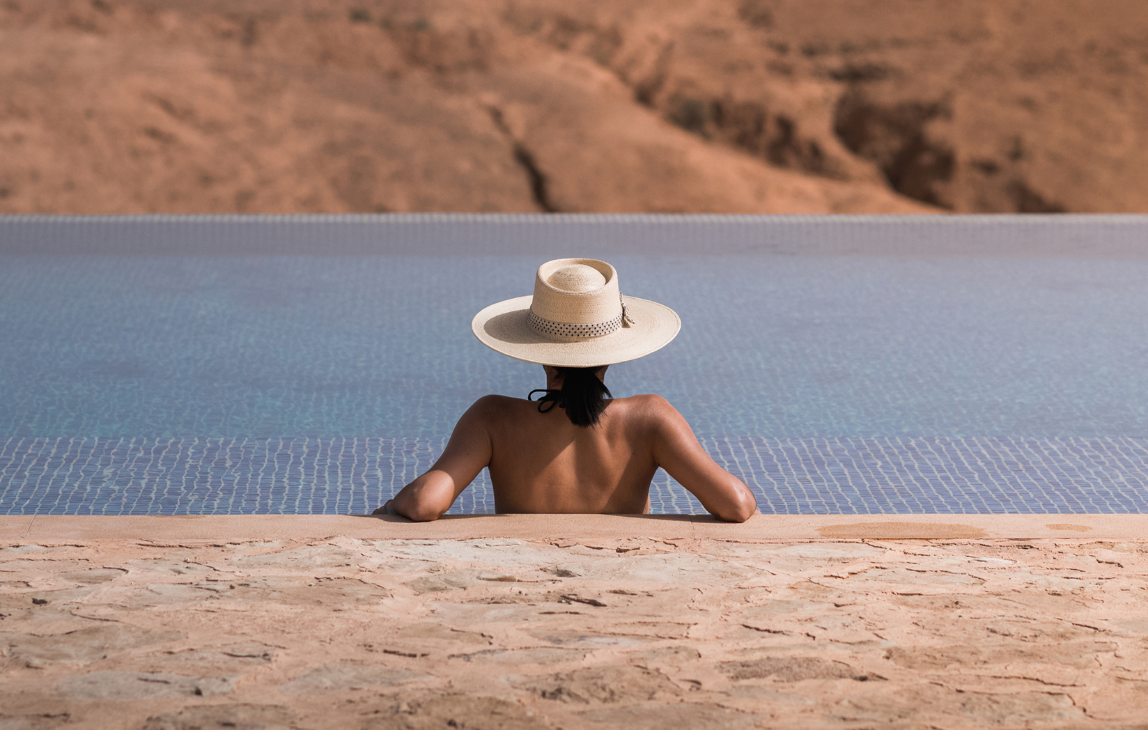 Riverfront luxury apartments