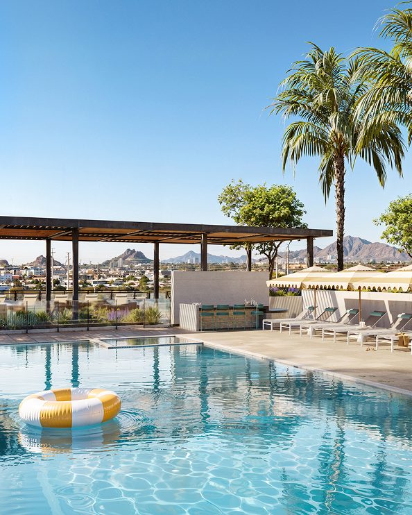 Lakeside apartments with pools